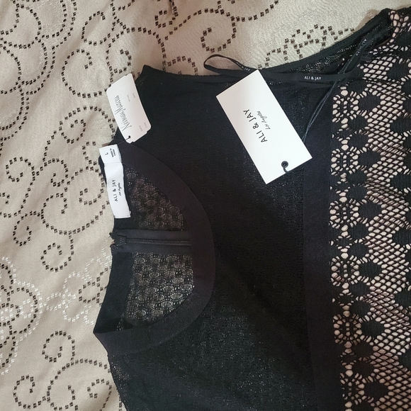 ALI & JAY Dresses & Skirts - Beautiful cocktail party dress